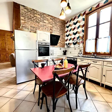 Holiday home Le D'en Bas *