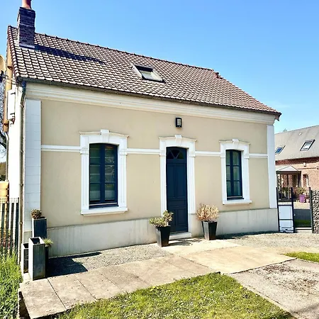 Holiday home Le D'en Bas Quesnoy-le-Montant