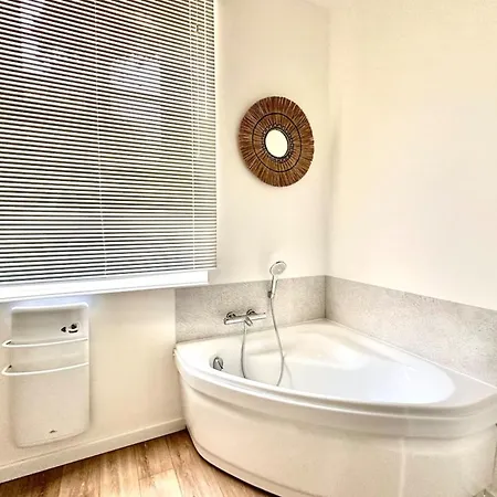 Le D'en Bas Quesnoy-le-Montant