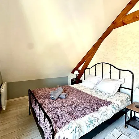 Hébergement de vacances Le D'en Bas *