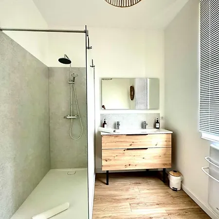 Hébergement de vacances Le D'en Bas