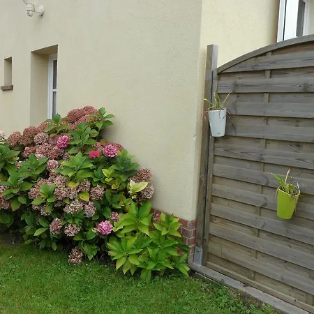 Le D'en Bas Quesnoy-le-Montant